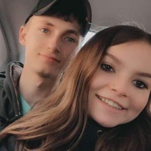 Meet your Posher, Travis